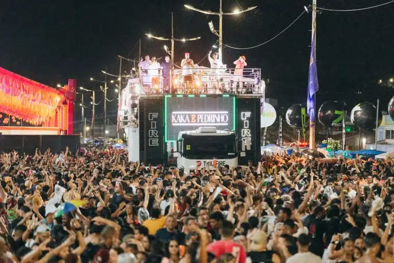 Carnaval na Litorânea encerra nesta terça-feira (4) com show de Wesley Safadão, Zé Vaqueiro e Durval Lelys 4 51410