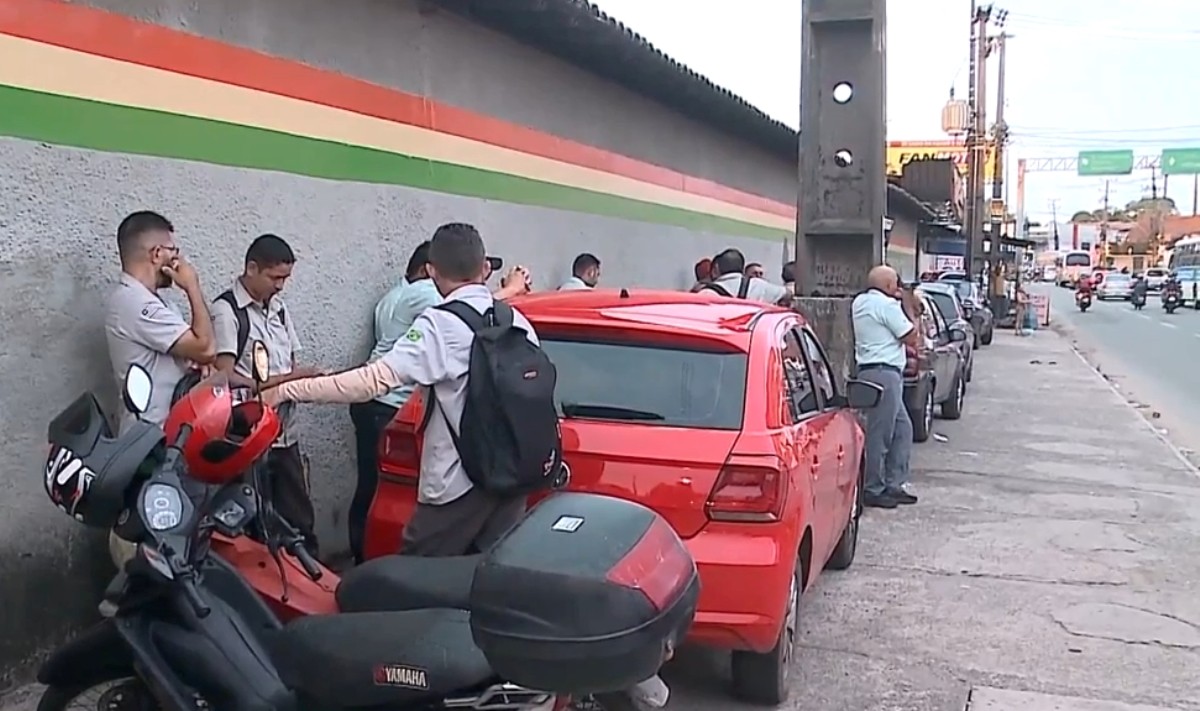 rodoviarios-da-empresa-expresso-rei-de-franca,-antiga-1001,-continuam-em-greve-na-grande-sao-luis;-entenda-impasse