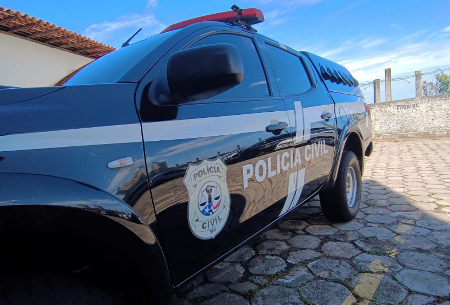 homem-e-preso-por-ameacar-matar-ex-companheira-e-a-propria-filha-de-4-anos-em-viana