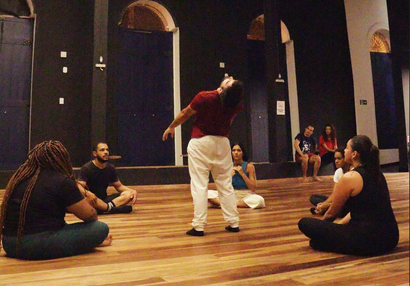 nucleo-arte-educacao-(nae)-divulga-edital-para-555-vagas-em-cursos-gratuitos-de-artes-em-2026