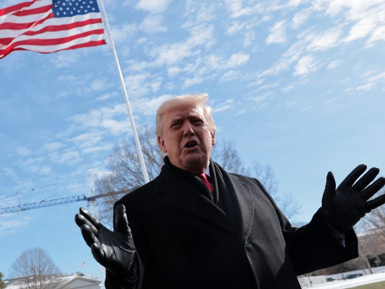 trump-afirma-que-nao-vai-retirar-agentes-de-imigracao-de-minnesota:-‘de-jeito-nenhum’