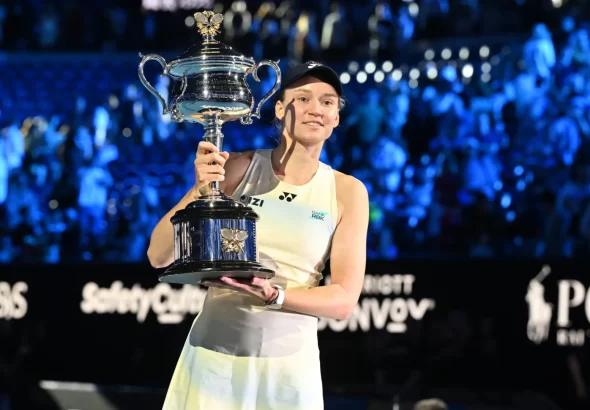 elena-rybakina-derrota-numero-1-do-mundo-e-vence-aberto-da-australia