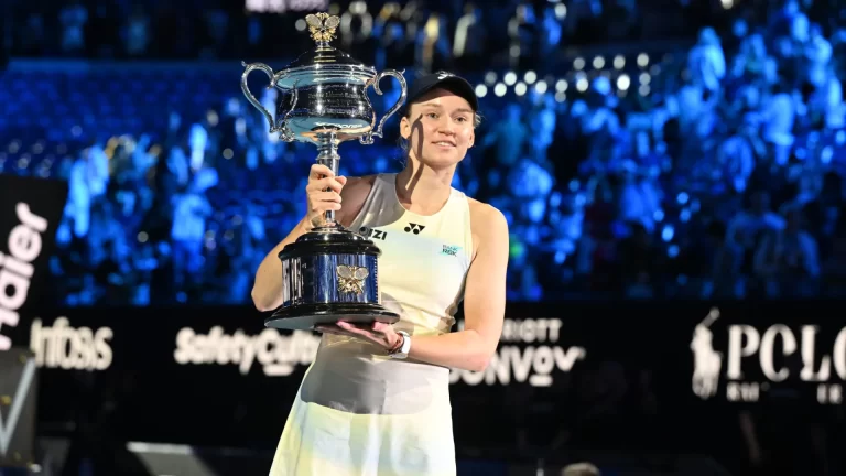 elena-rybakina-derrota-numero-1-do-mundo-e-vence-aberto-da-australia