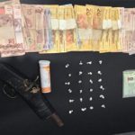 homem-e-preso-por-trafico-de-drogas-e-posse-de-arma-de-fogo-em-pindare-mirim