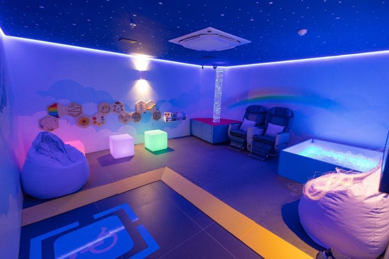 aeroporto-de-sao-luis-oferece-nova-sala-multissensorial-para-atender-passageiros-com-tea-e-tdah