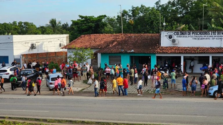 pescadores-bloqueiam-br‑135-e-br‑316-no-ma-em-protesto-por-atraso-no-seguro-defeso