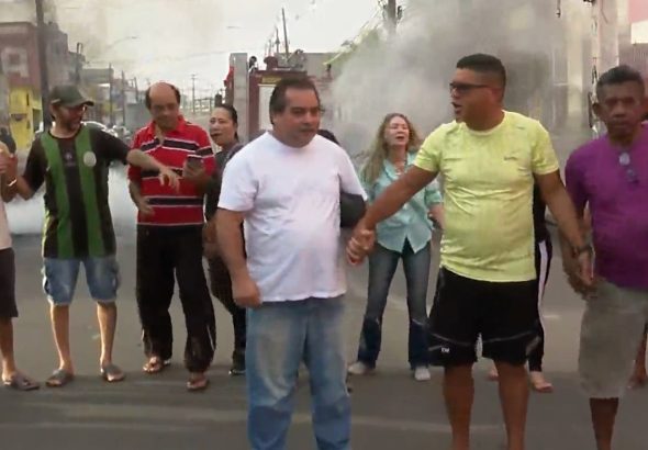 feirantes-protestam-em-sao-luis-apos-fechamento-do-mercado-central-e-prazo-curto-para-transferencia