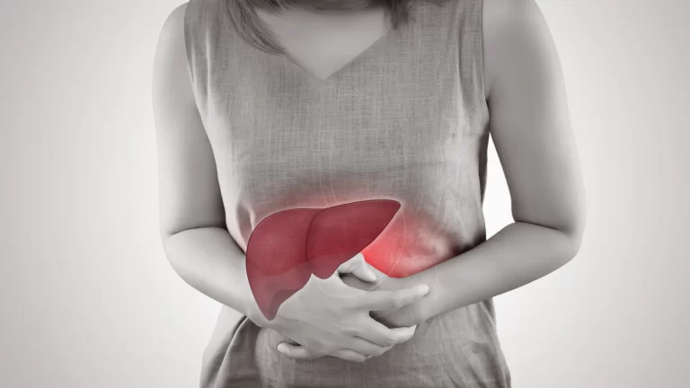 sinais-na-pele-podem-indicar-doenca-no-figado;-entenda