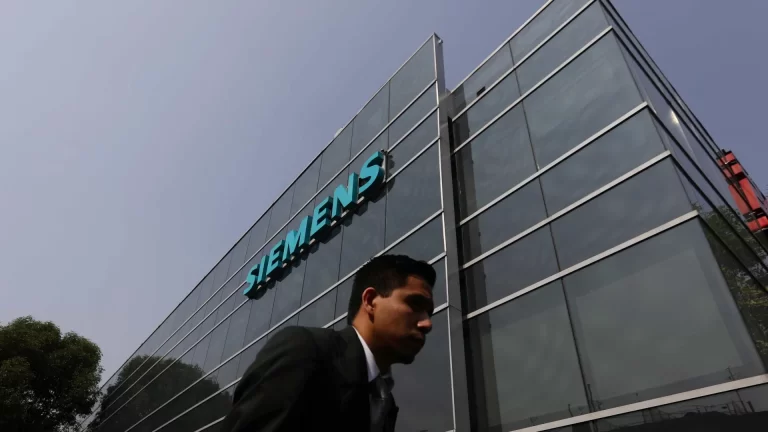 siemens-ve-queda-em-lucro,-mas-ainda-supera-estimativas,-e-eleva-guidance-para-2026