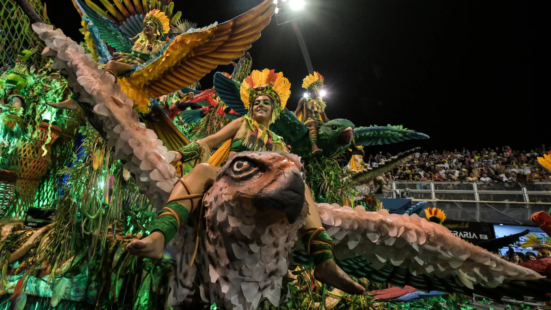 desfiles-em-sao-paulo-comecam-na-sexta-com-homenagens-a-mulheres,-ancestrais-e-orixas