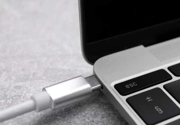 notebook-sempre-ligado-a-tomada?-veja-os-riscos-e-como-evita-los