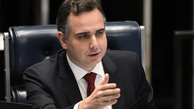 lula-compreendera-a-minha-saida-da-politica,-afirma-rodrigo-pacheco