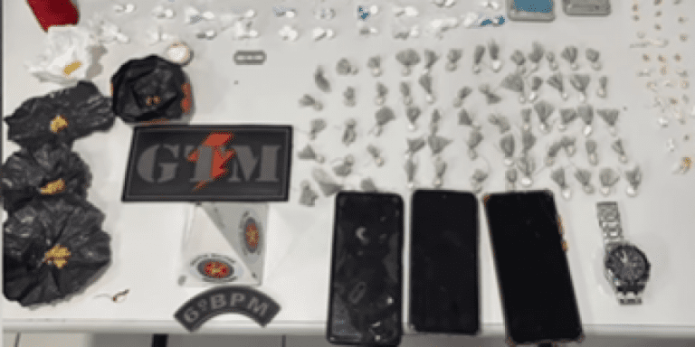 casal-e-preso-por-suspeita-de-trafico-de-drogas-em-quitinete-na-vila-lobao